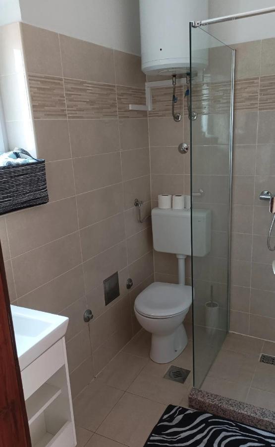 Family Apartments Tomy Punat Extérieur photo