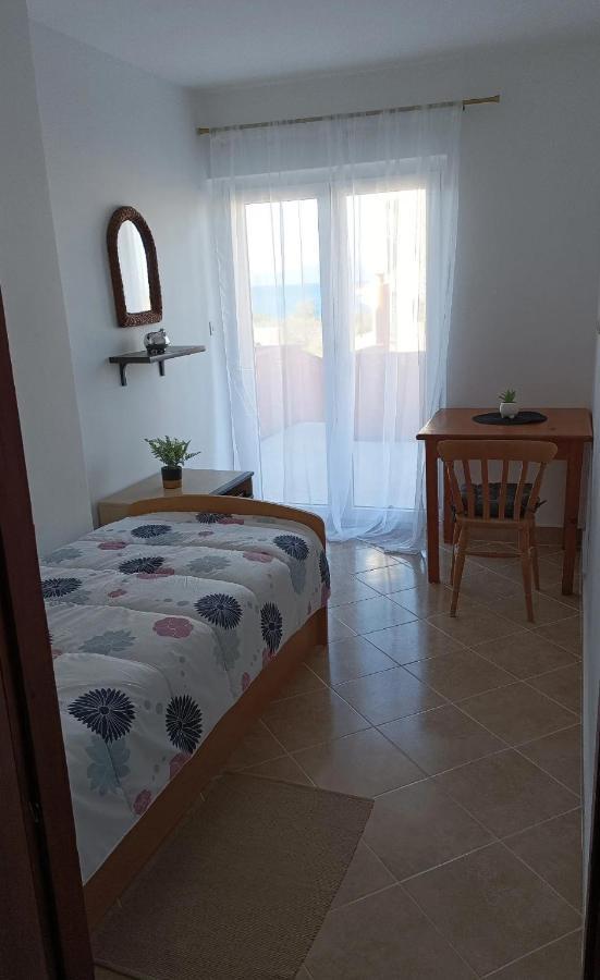 Family Apartments Tomy Punat Extérieur photo