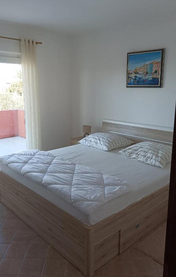 Family Apartments Tomy Punat Extérieur photo