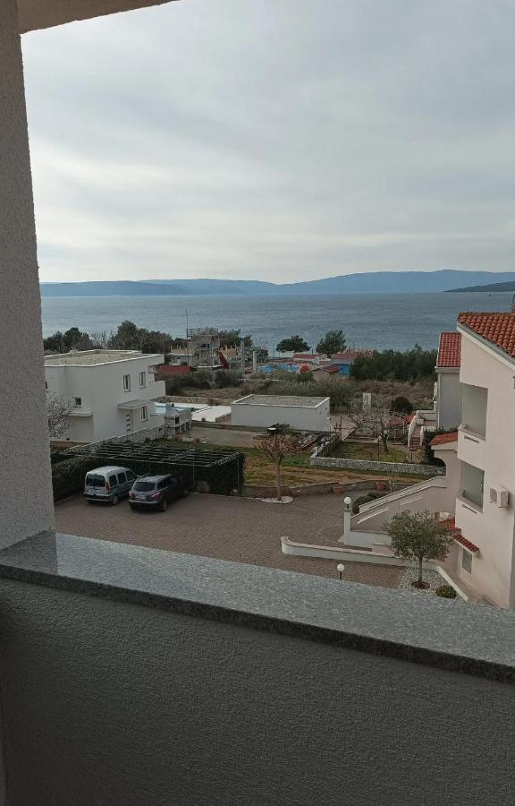 Family Apartments Tomy Punat Extérieur photo