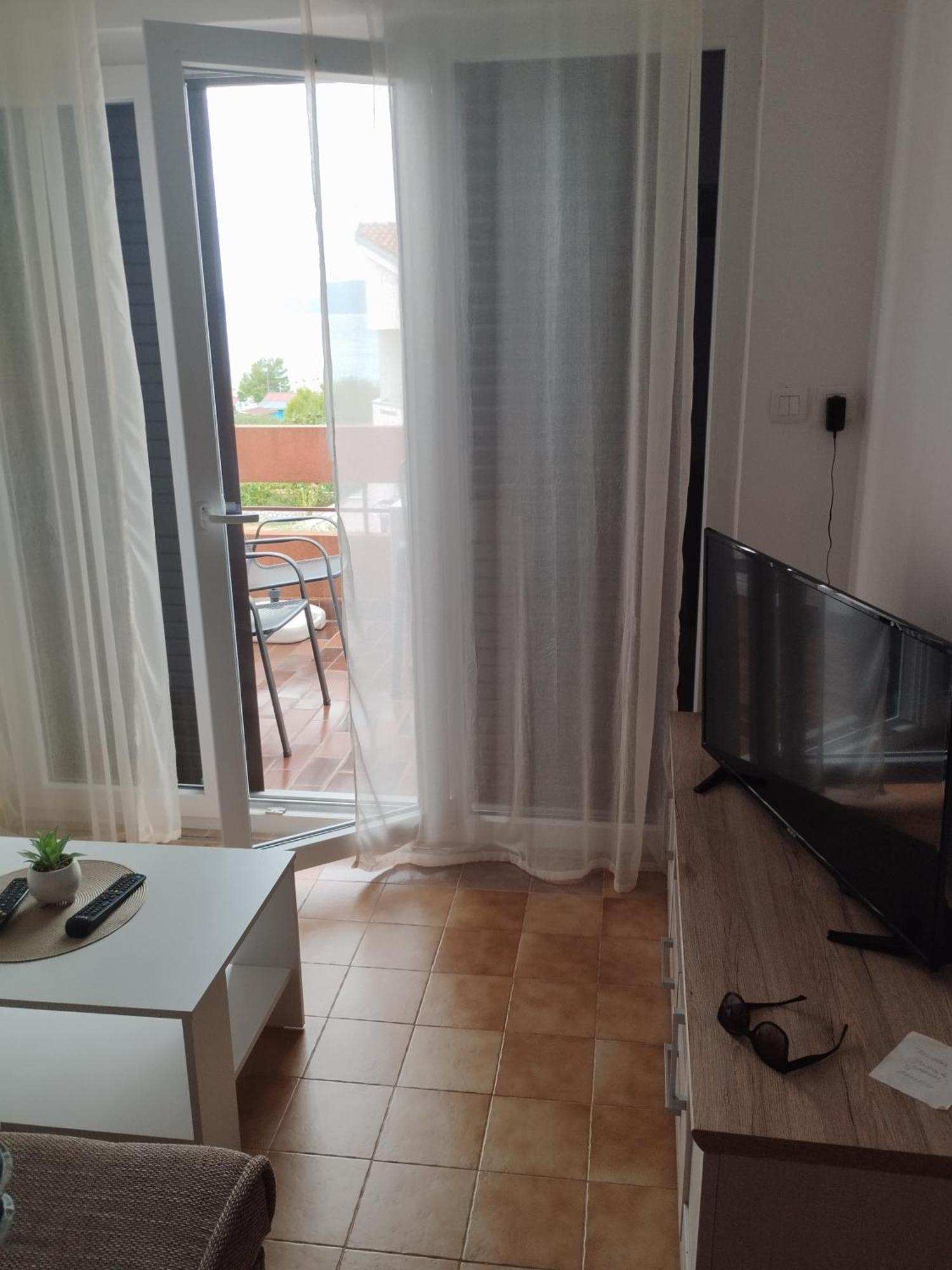 Family Apartments Tomy Punat Extérieur photo